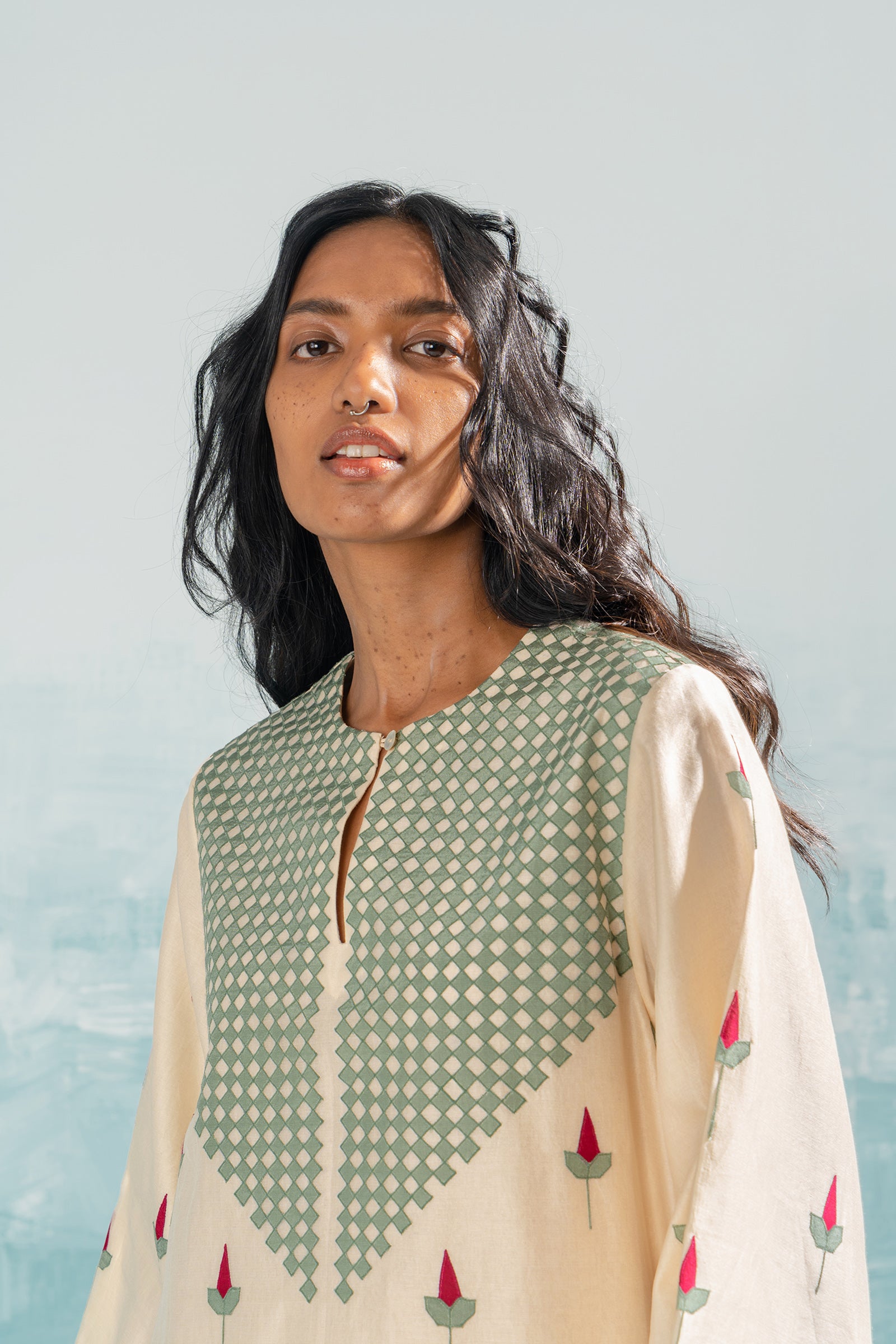 NILE CIRCULAR KAMEEZ