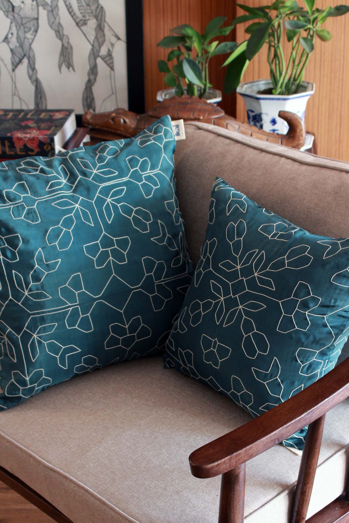 FLORAL JAAL CUSHION