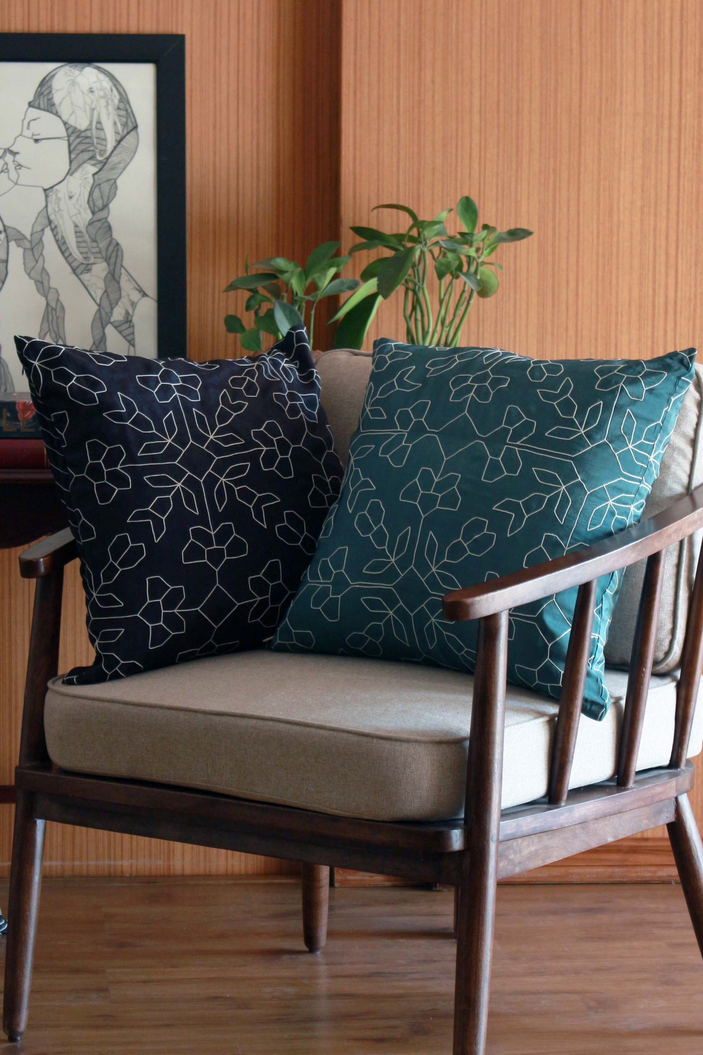 FLORAL JAAL CUSHION