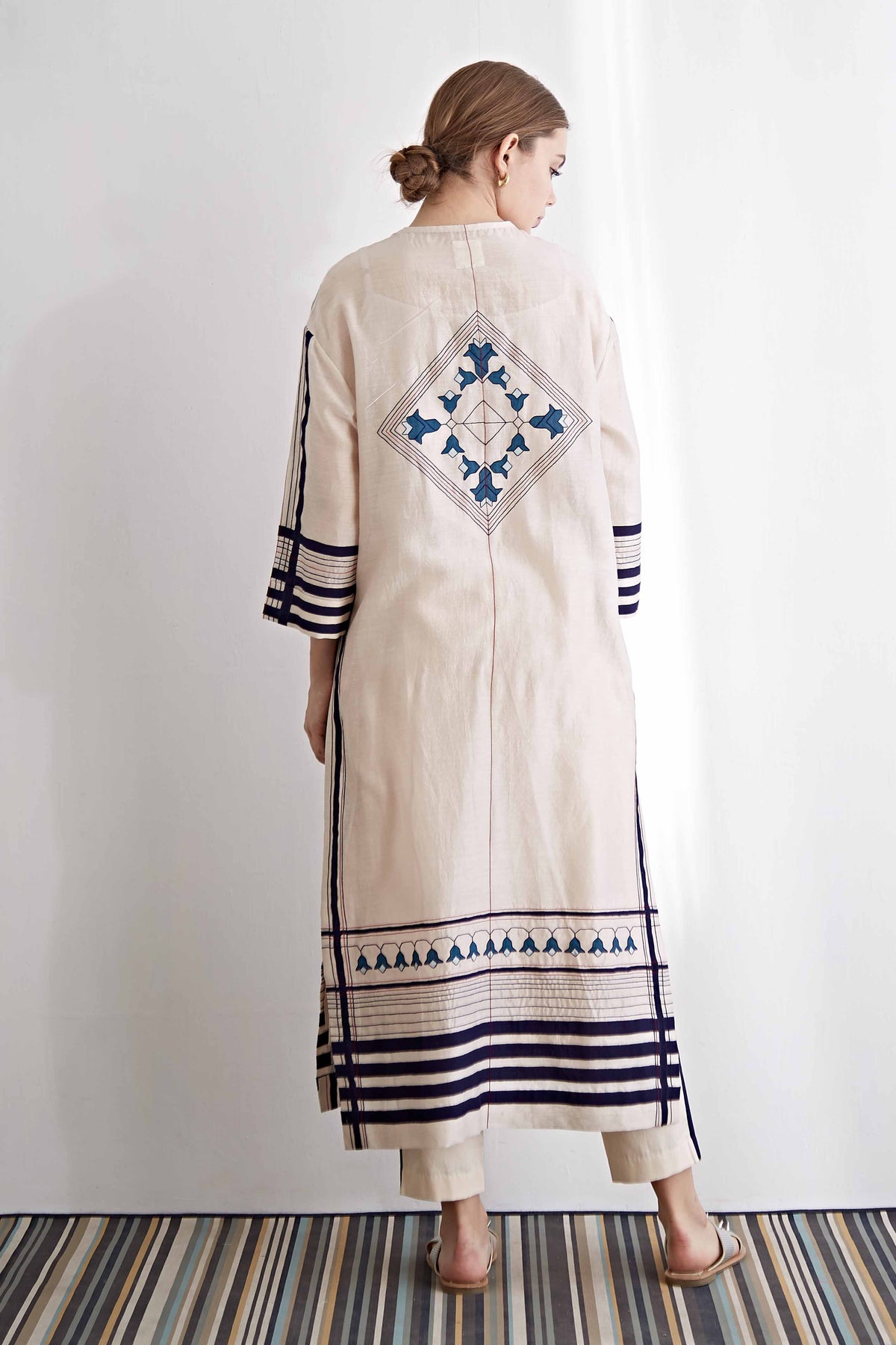 DROP SHOULDER KAMEEZ