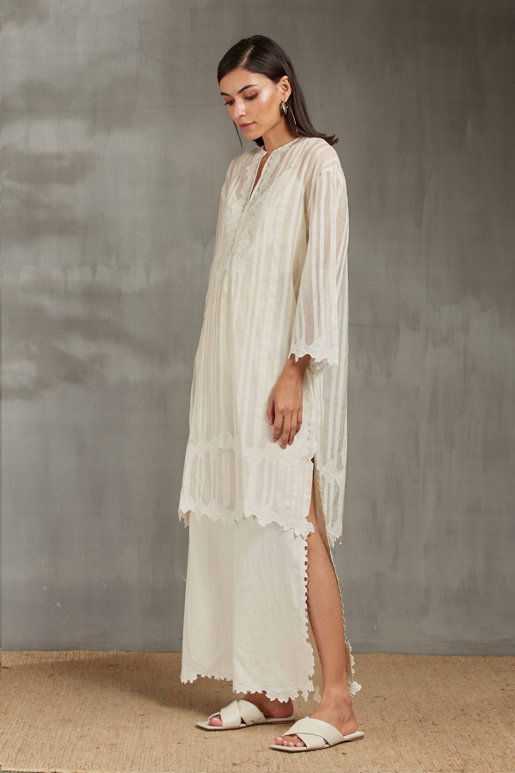 DROP SHOULDER KAMEEZ