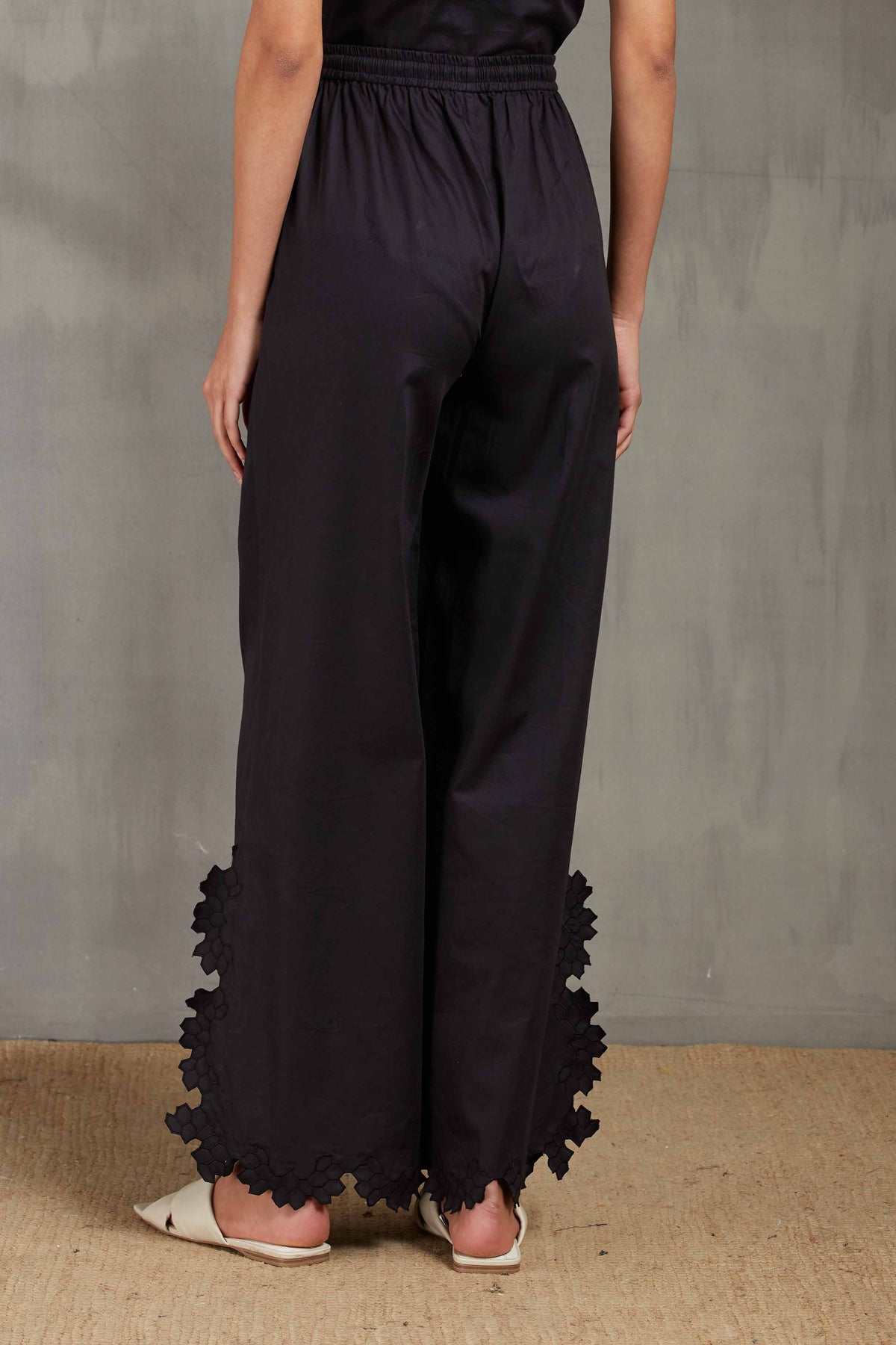 CUTWORK PANT