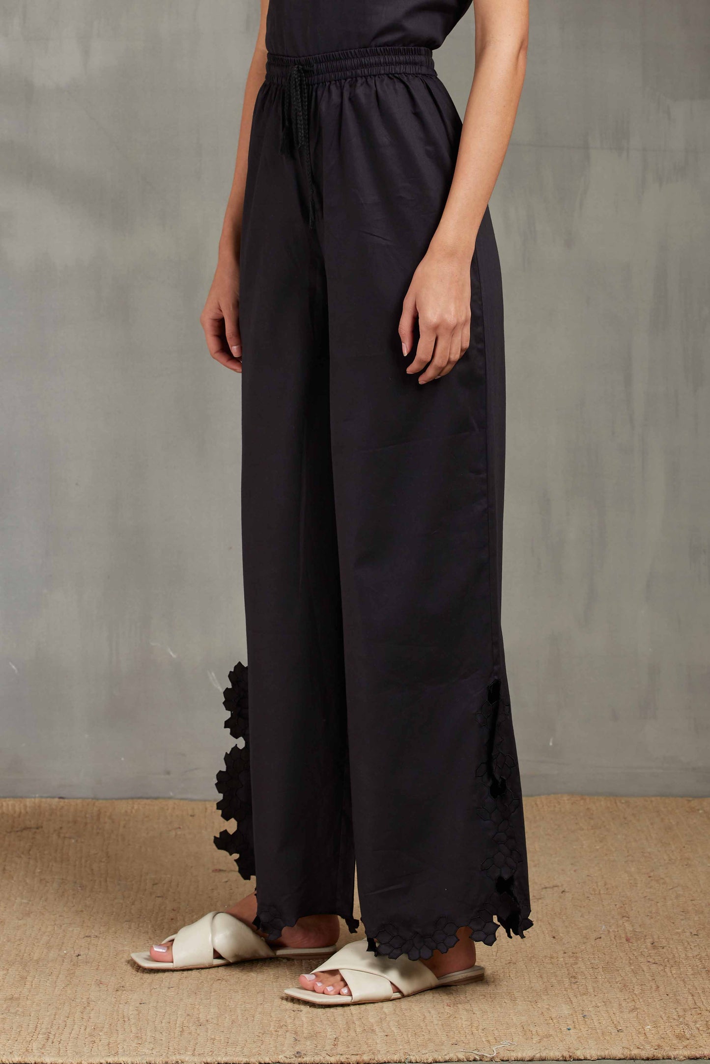 CUTWORK PANT