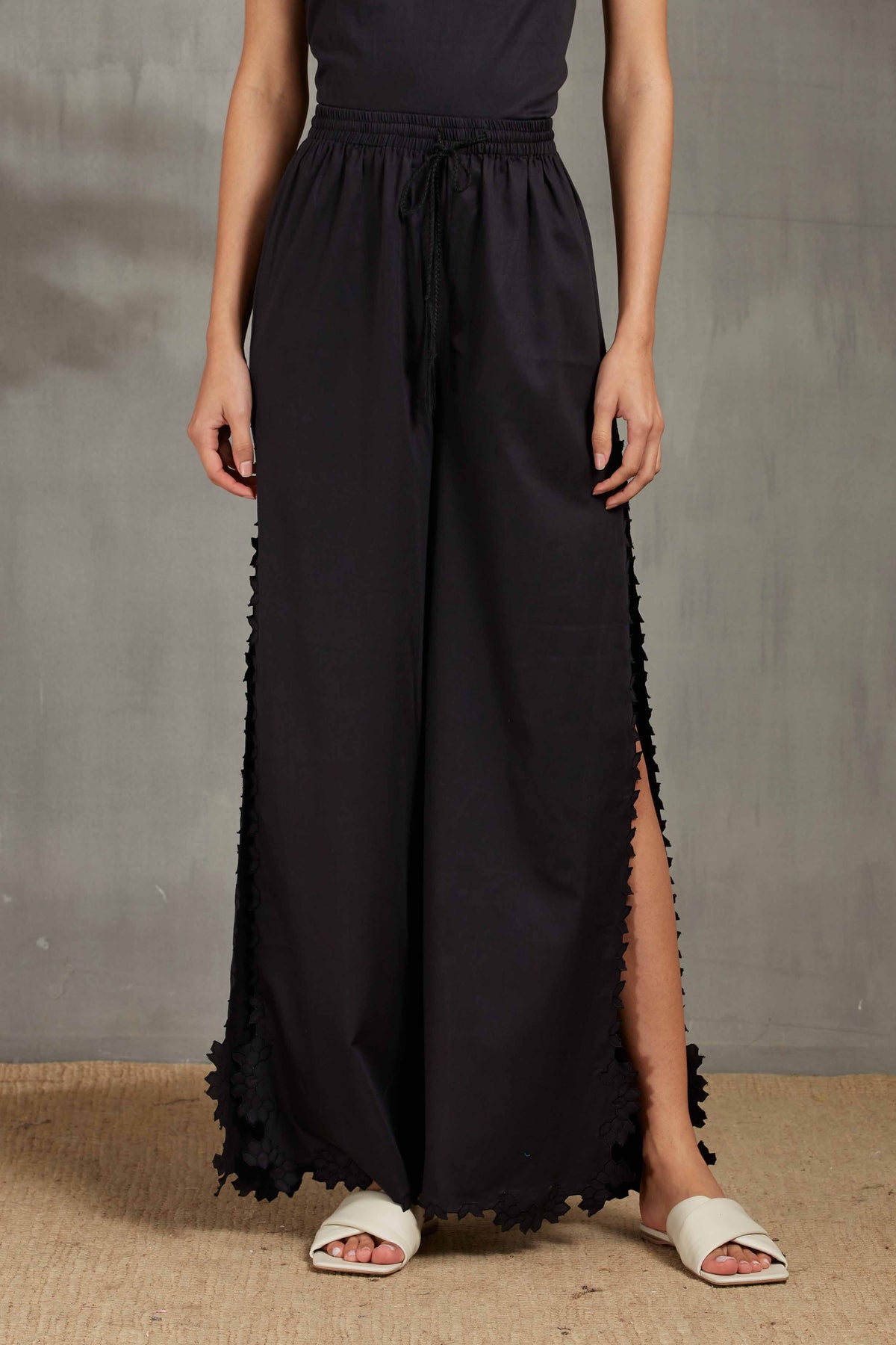 CUTWORK PANT