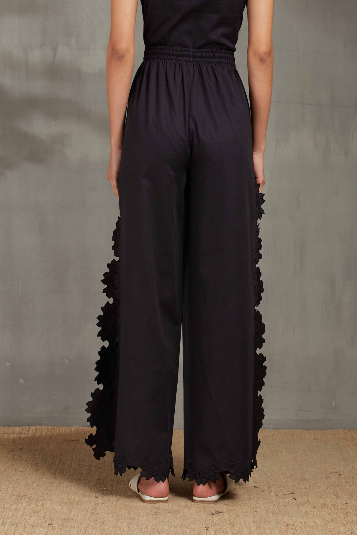 CUTWORK PANT
