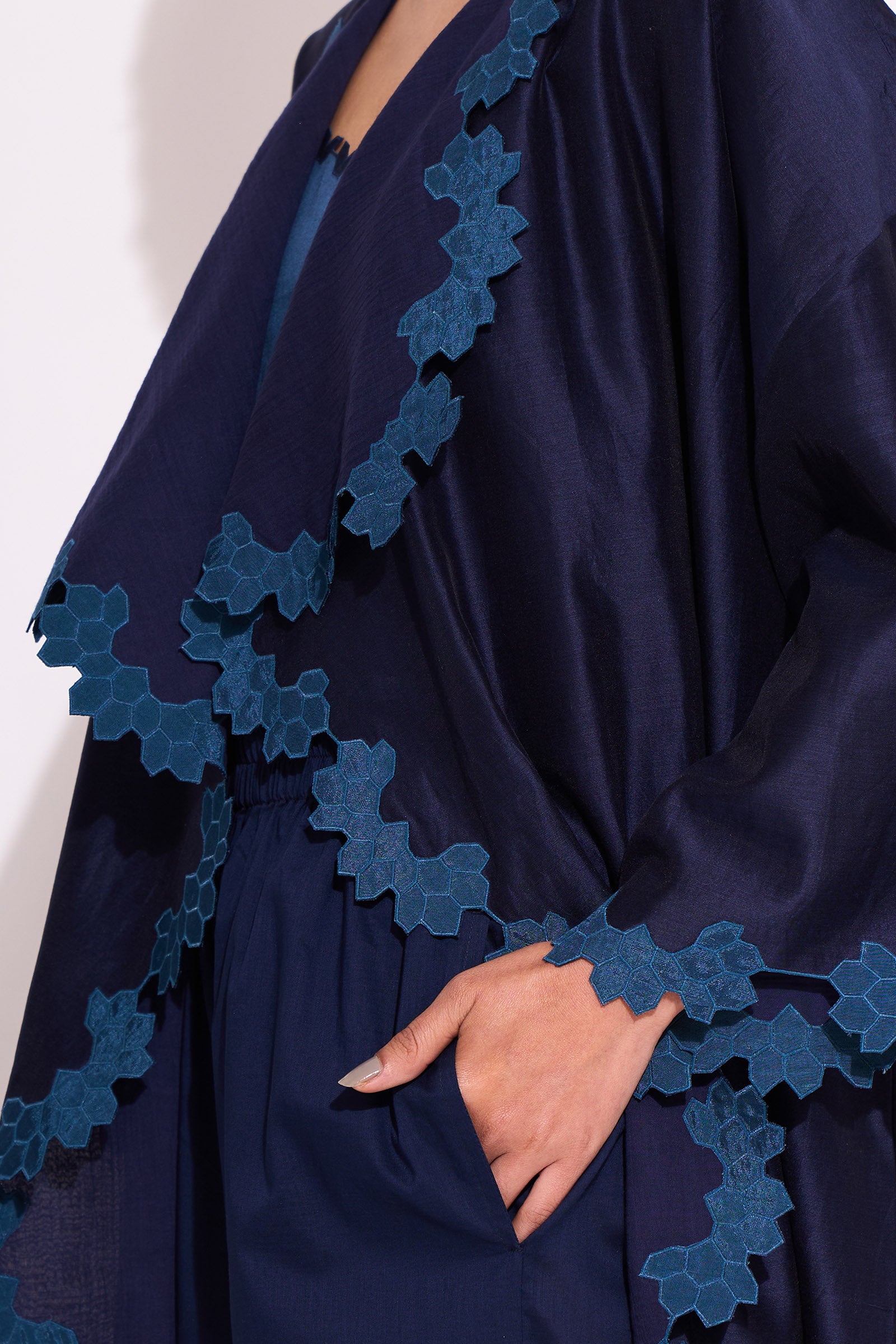 NEEL FALL COLLAR JACKET