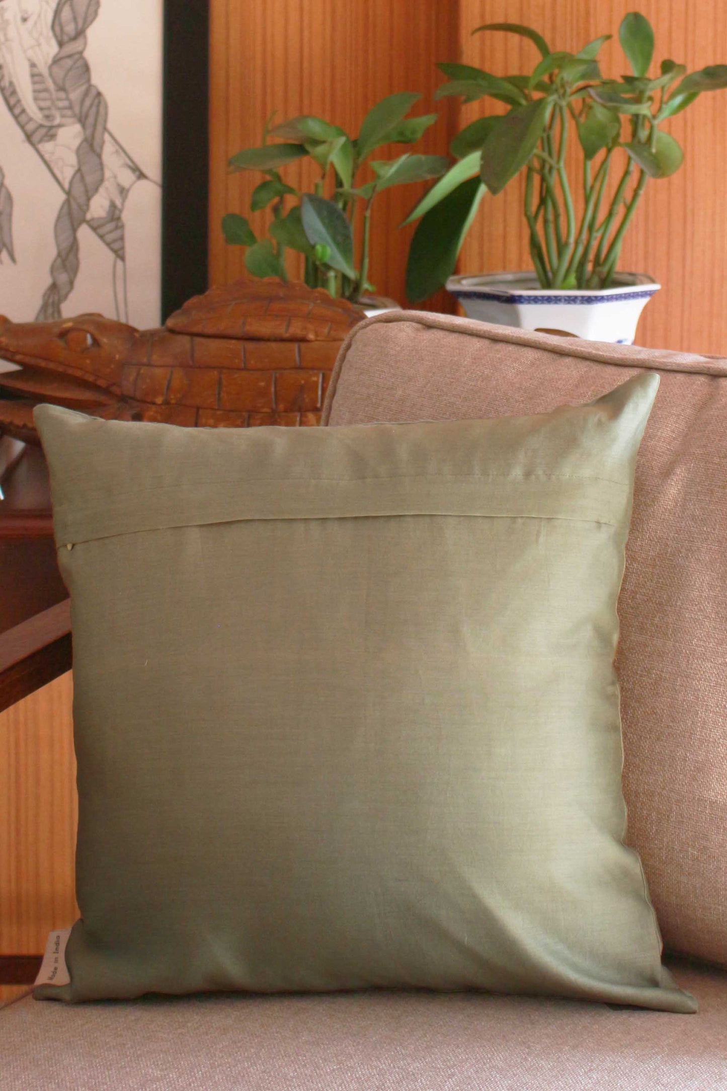 FLORAL BORDER CUSHION