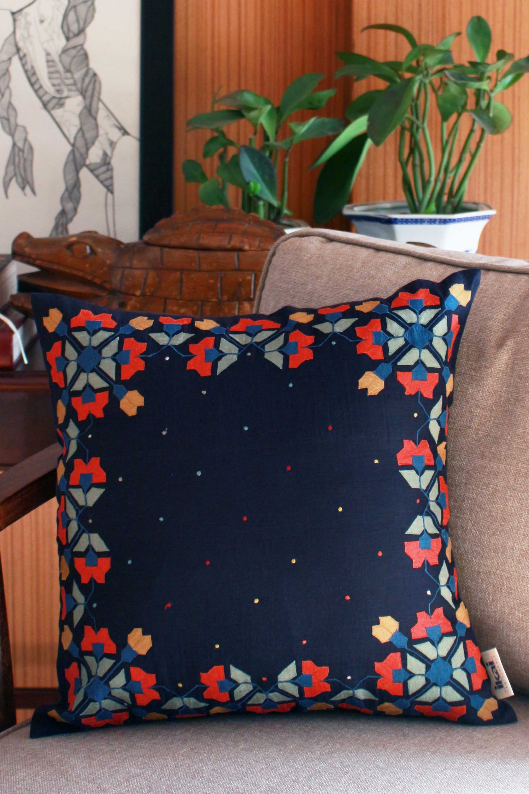 FLORAL BORDER CUSHION