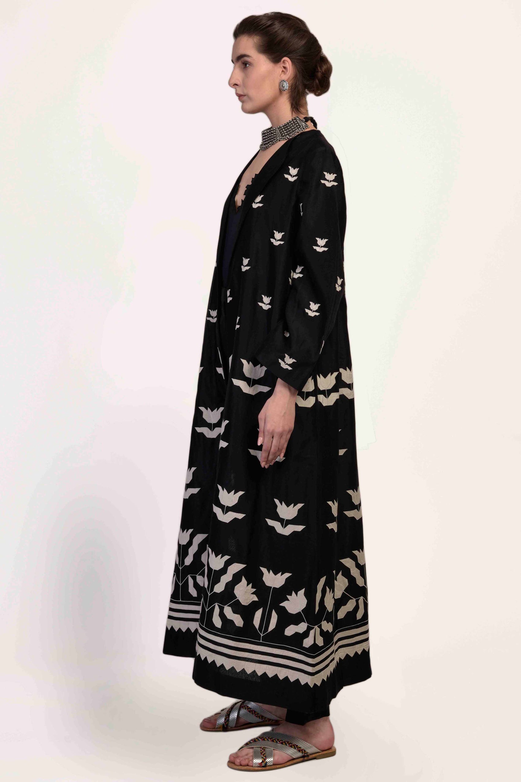 CENTER SLASH GATHER JACKET