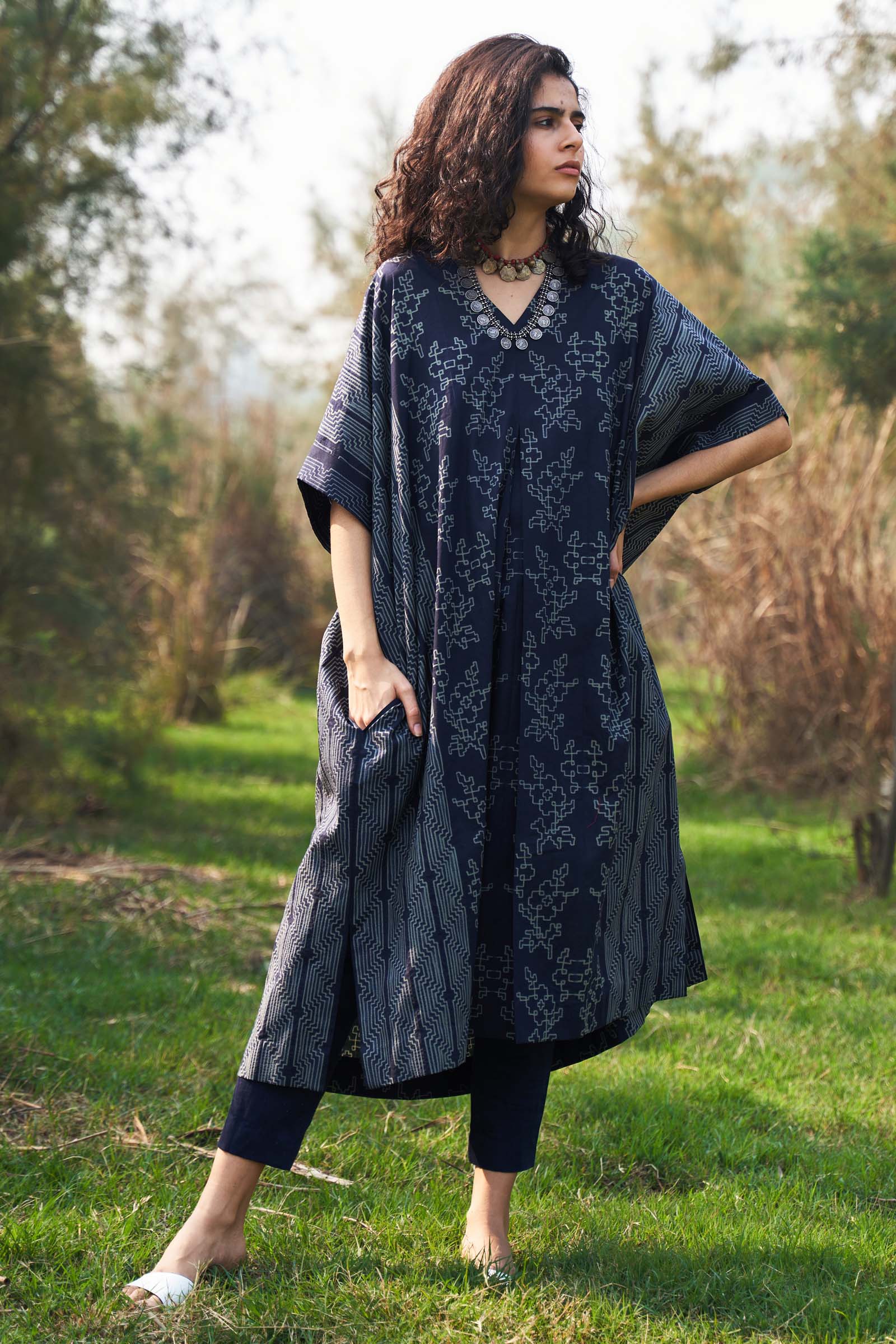SHIBORI PLEATED KAFTAN