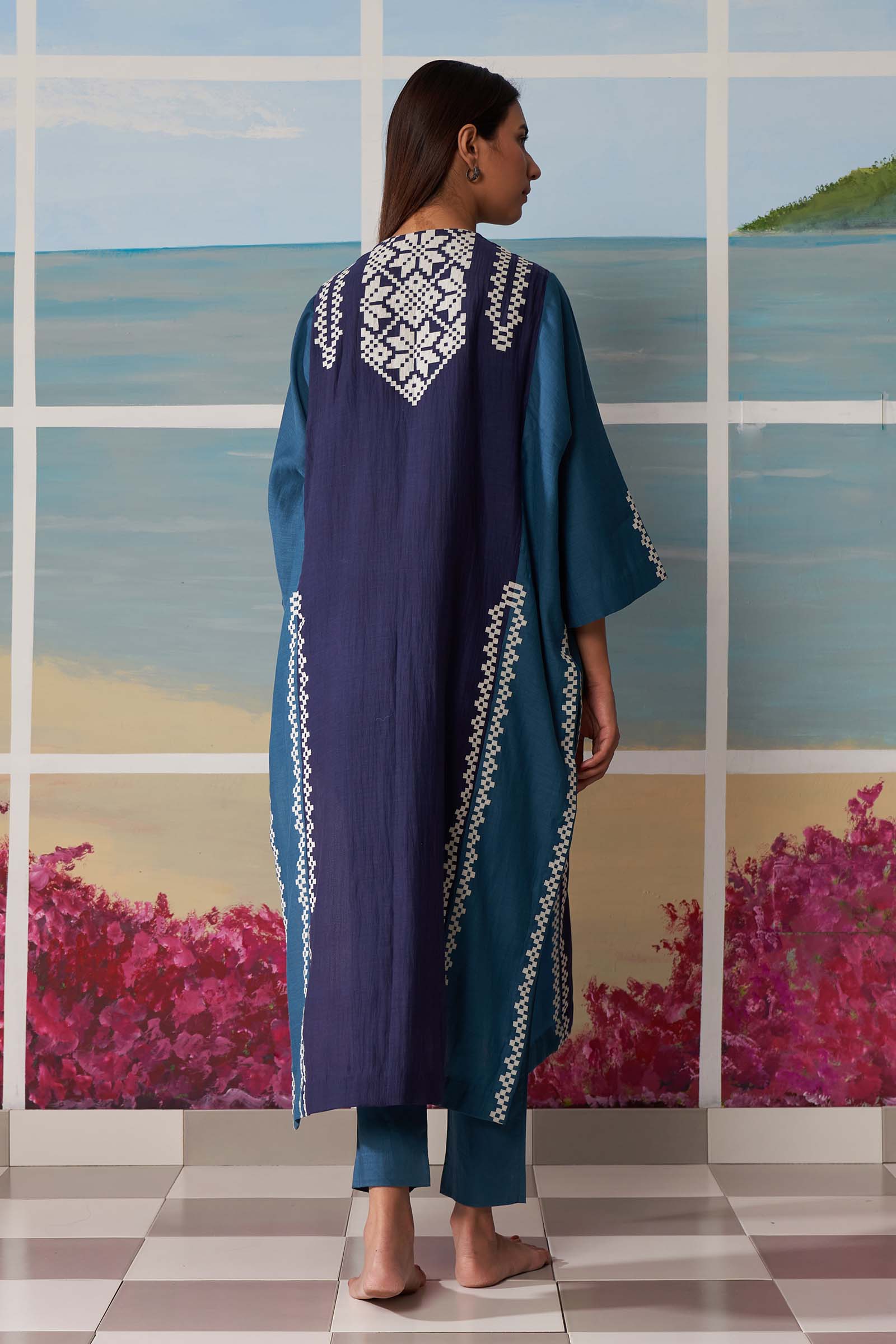 PANELLED KAFTAN KAMEEZ
