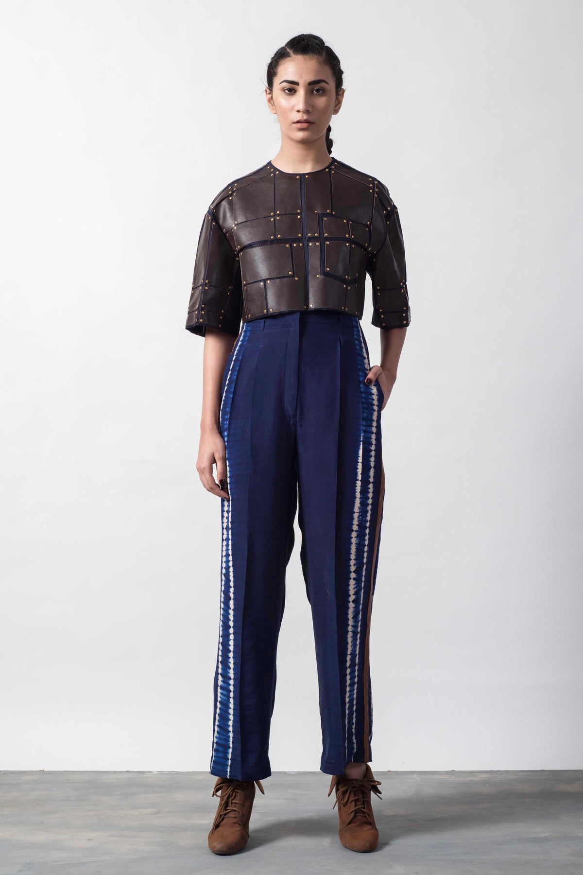 LAPLQ CROP SHIRT