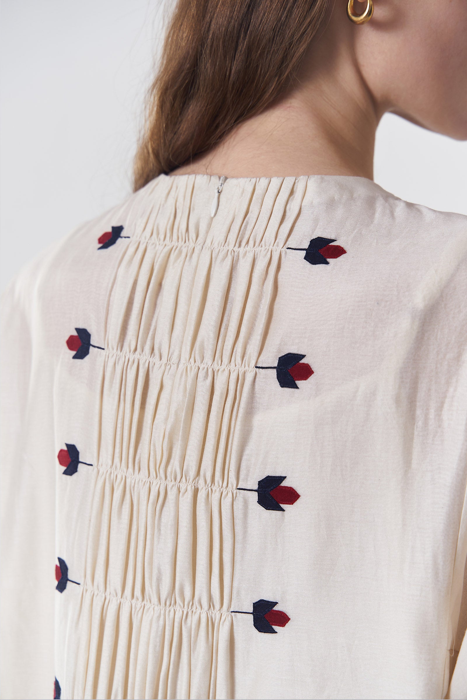 CENTRE GATHER KAFTAN DRESS