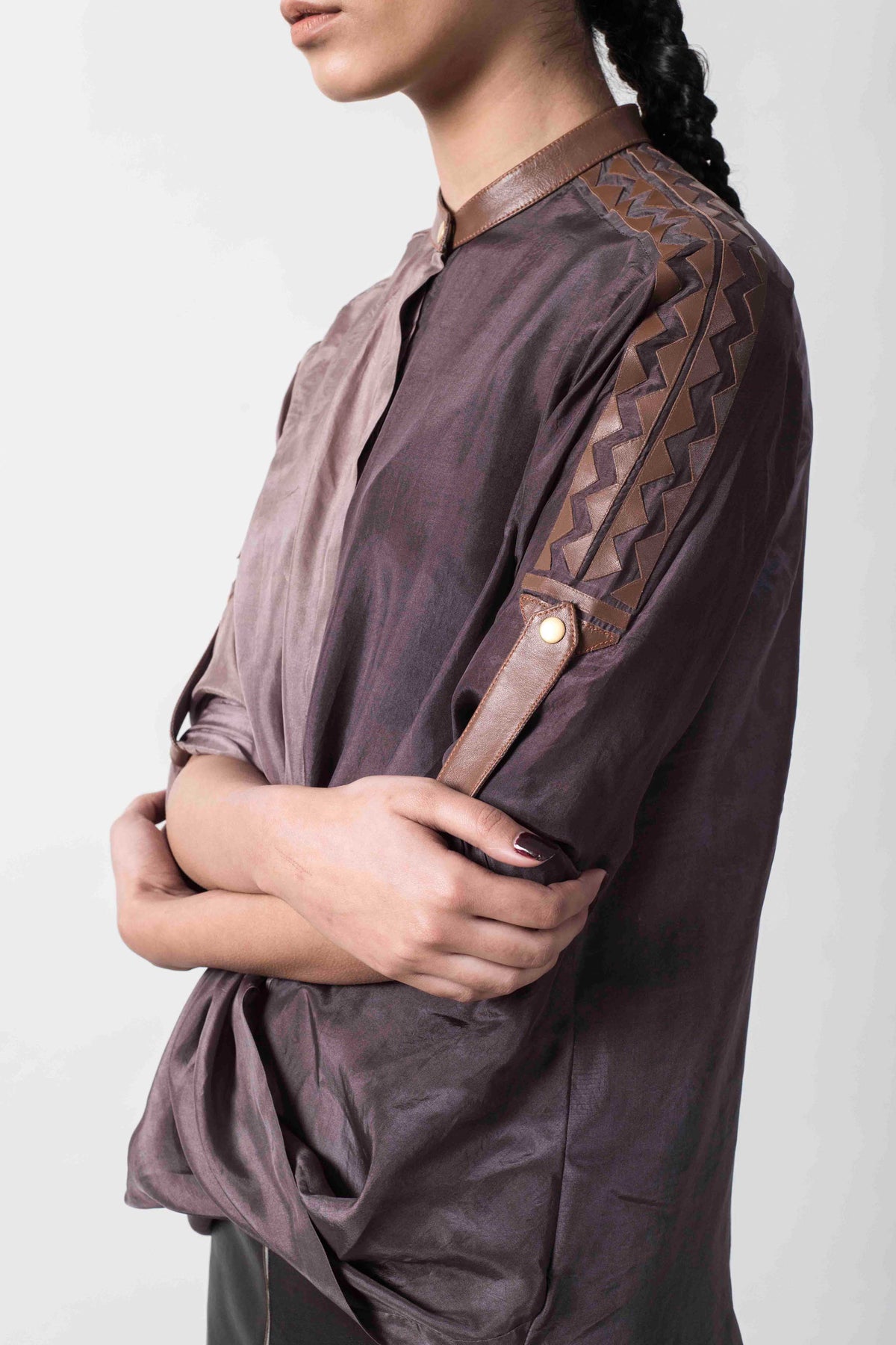 OMBRE TWISTED SHIRT