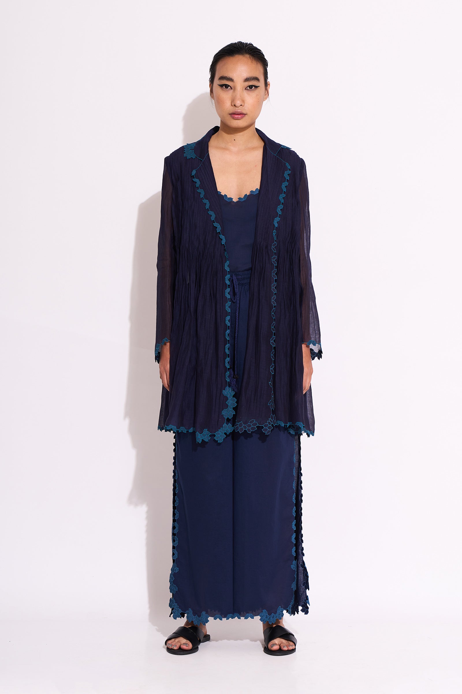 NEEL SUPER PLEATED JACKET