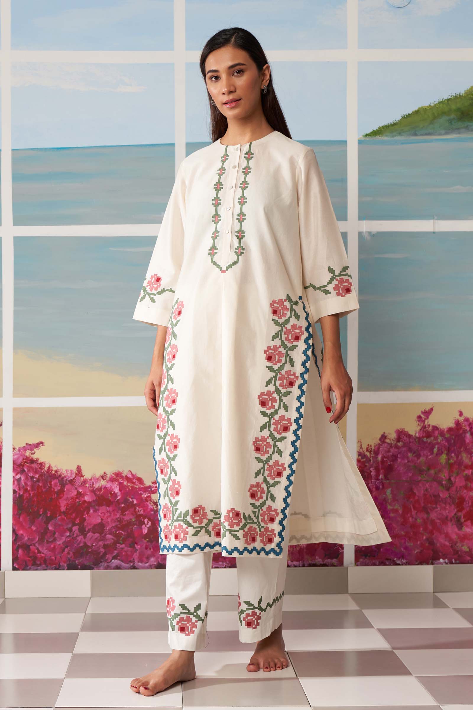 CENTER PLEATED KAMEEZ