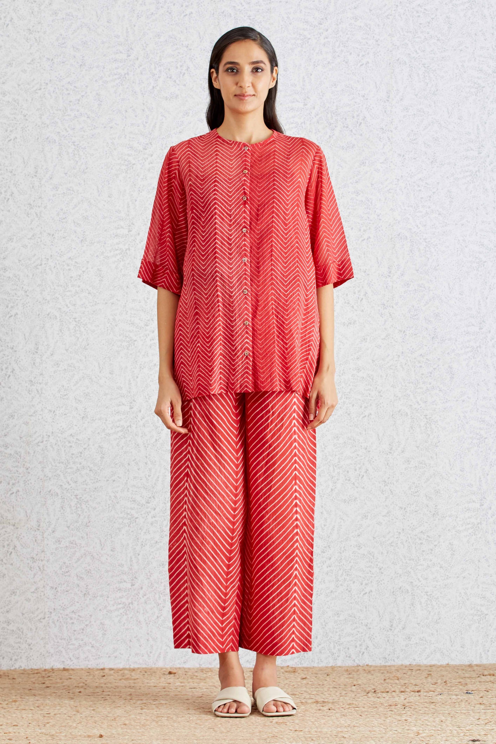 SHIBORI BACK PLEATED SHIRT