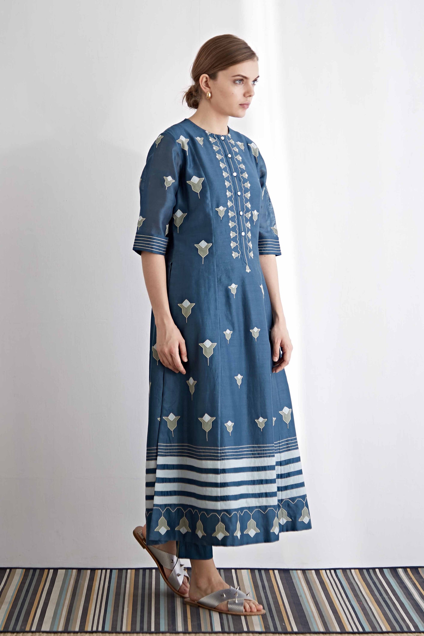 PANELLED KAMEEZ