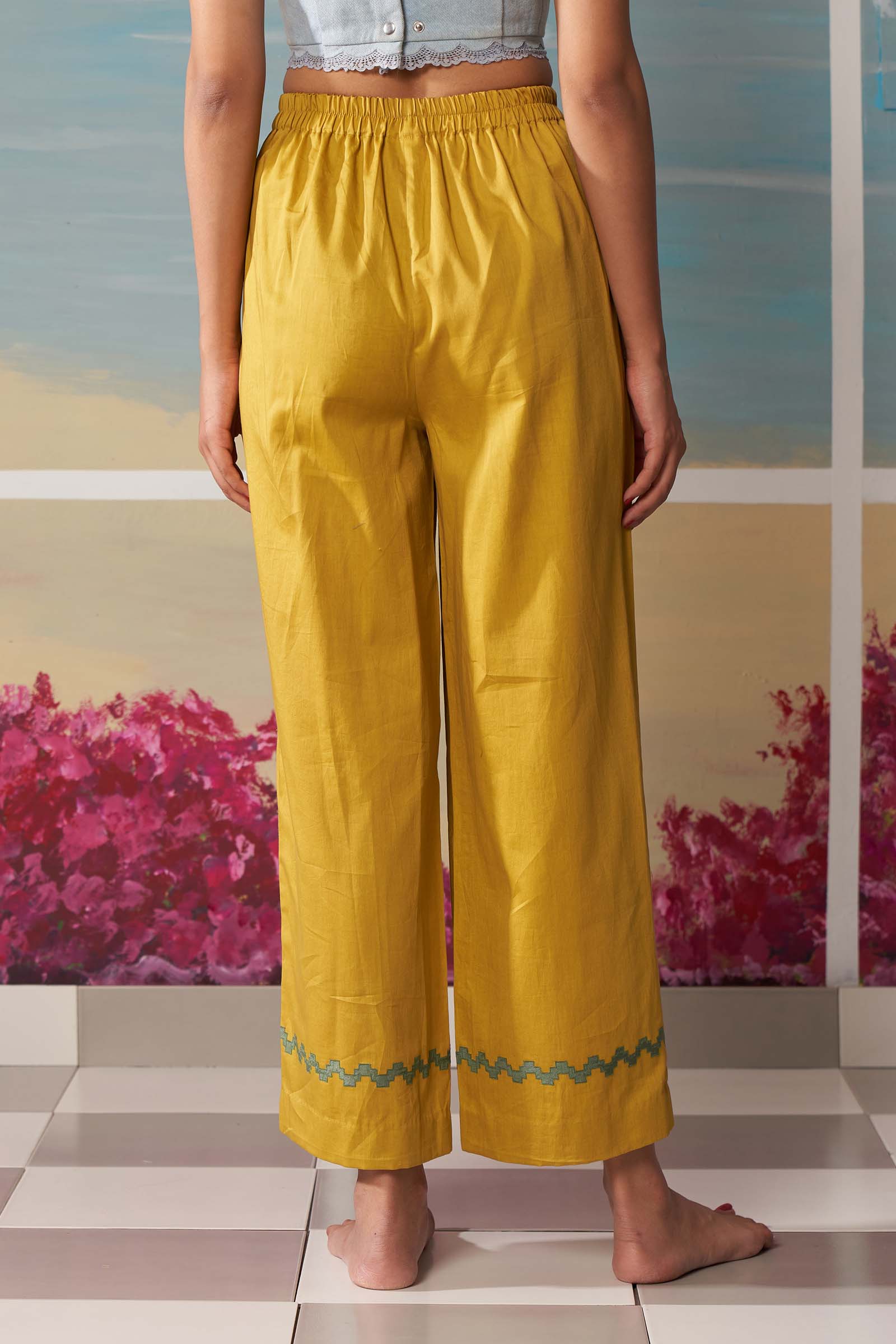 APPLIQUÉ PANT