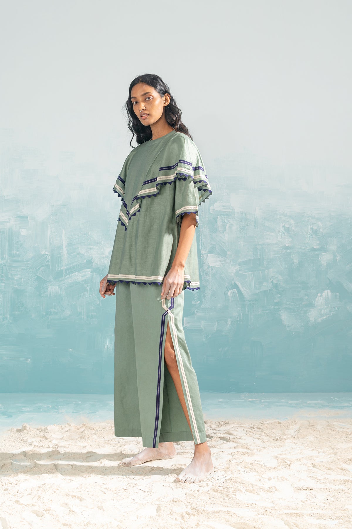 NILE SHOULDER FRILL SHIRT AND PANT SET