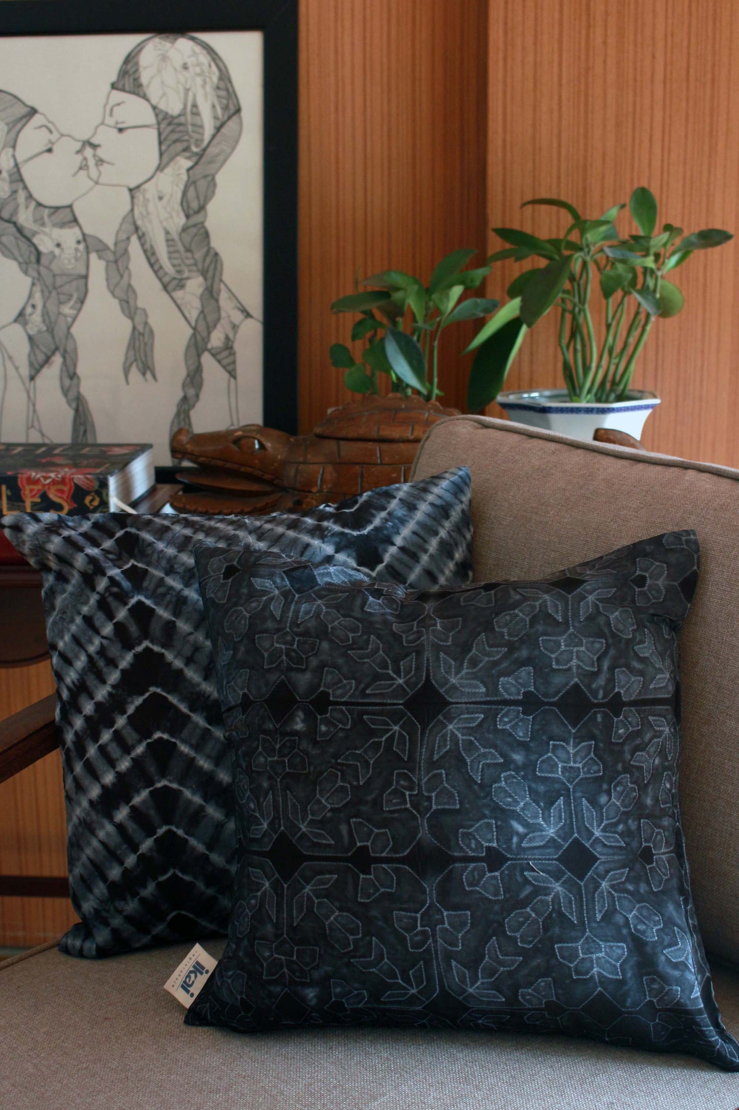SHIBORI STRIPE CUSHION