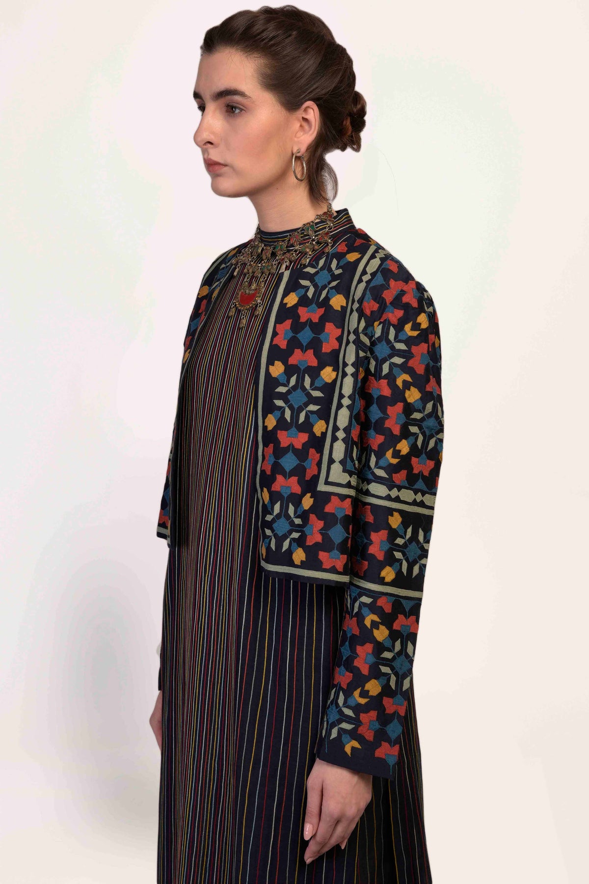 SHORT BOX JACKET