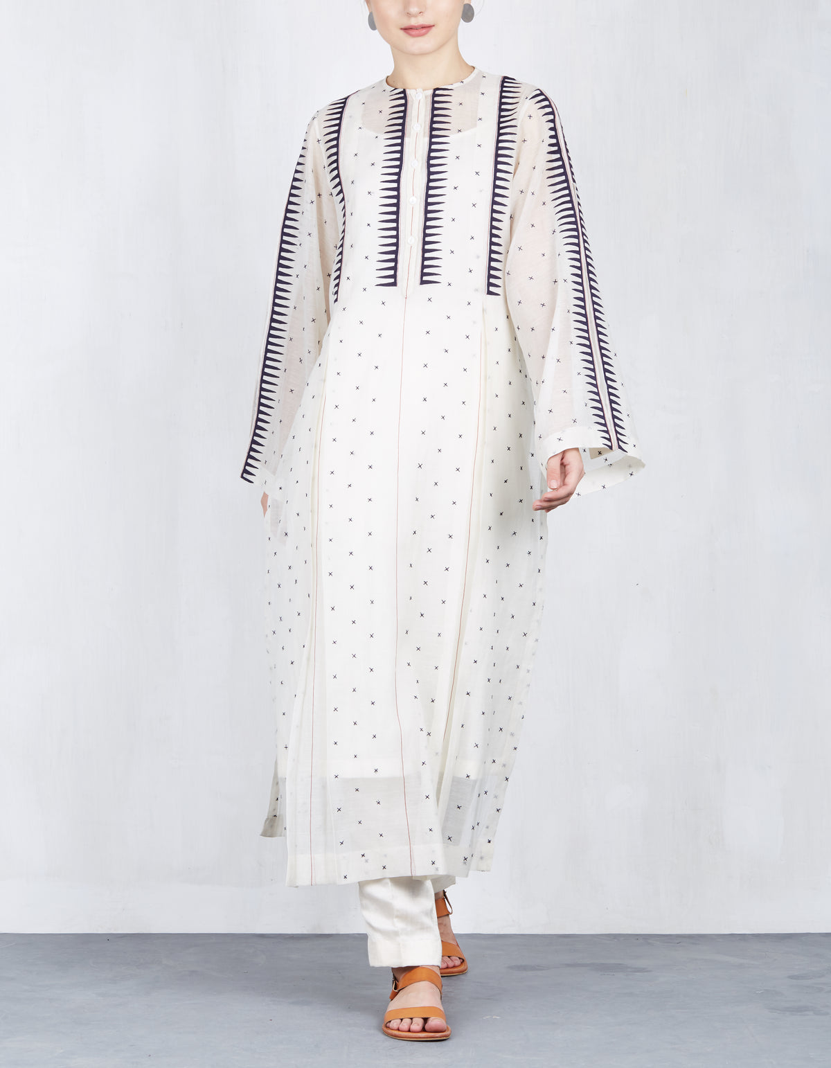 PLEATED KAMEEZ