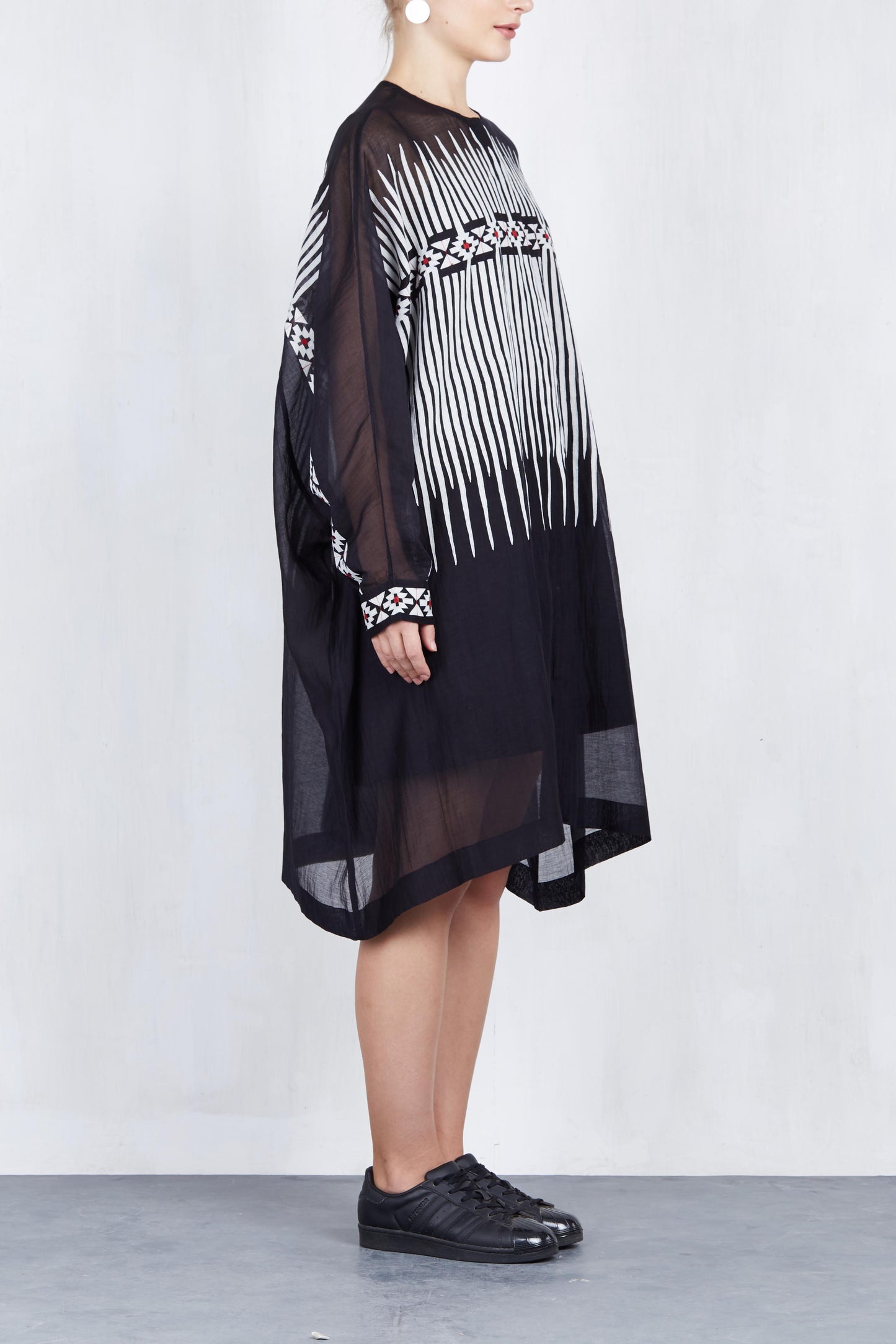 TABLE MAT DRESS