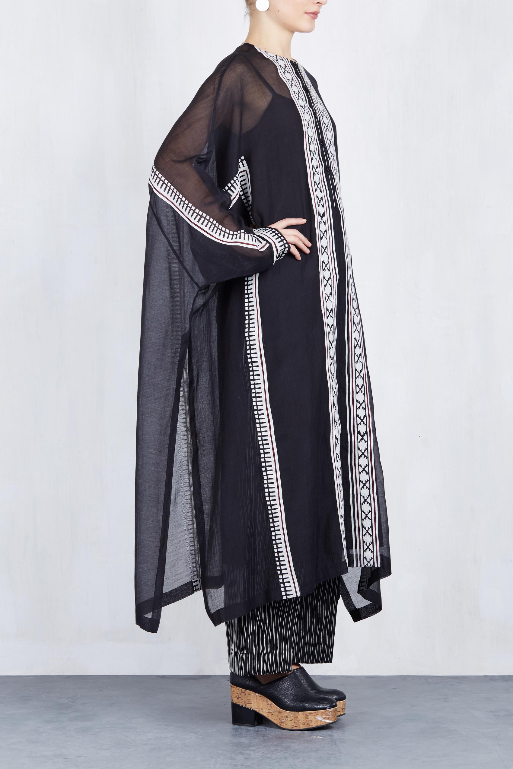 TABLE MAT KAFTAN