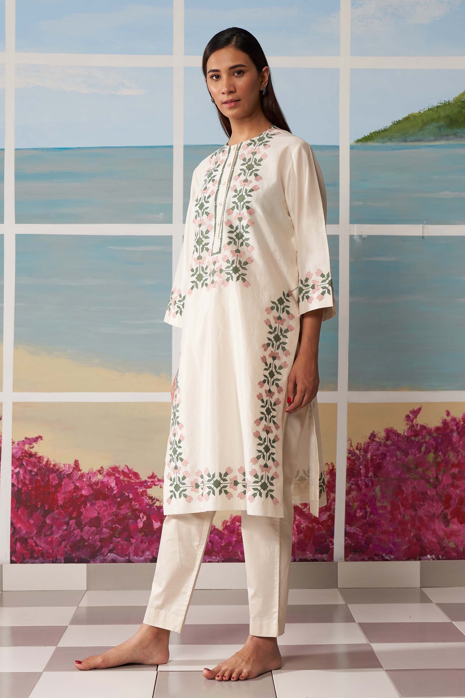 STRAIGHT KAMEEZ