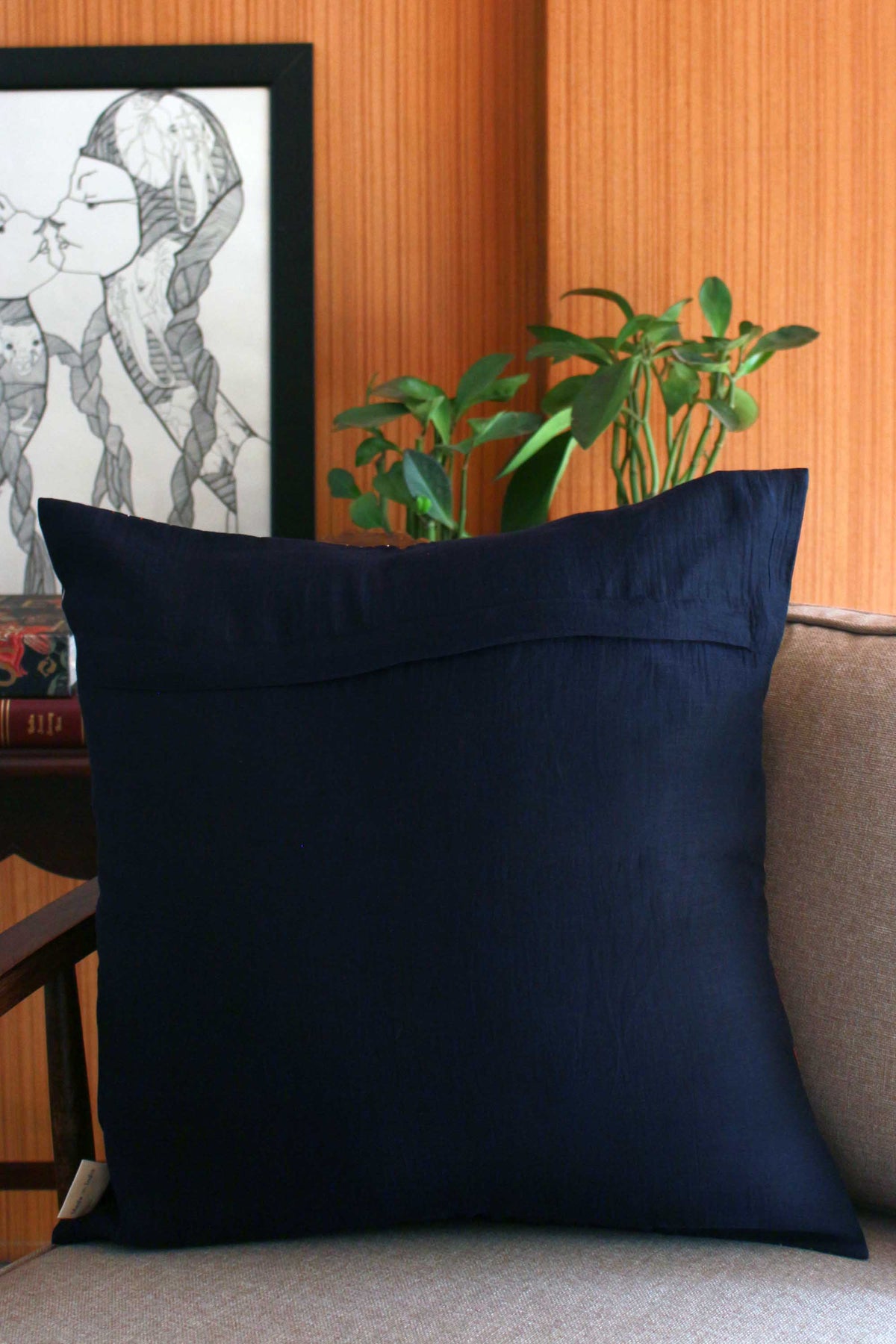 STRIPE CUSHION