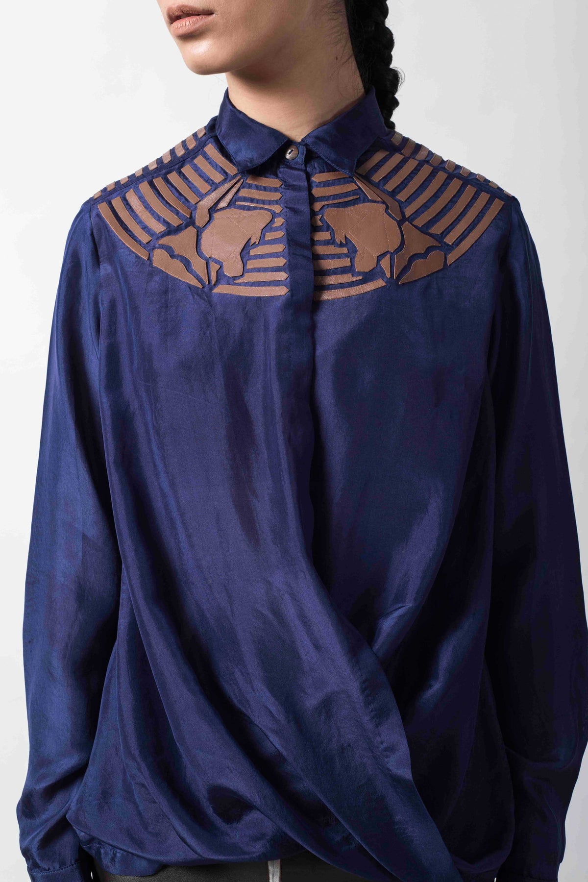 TWISTED SHIRT