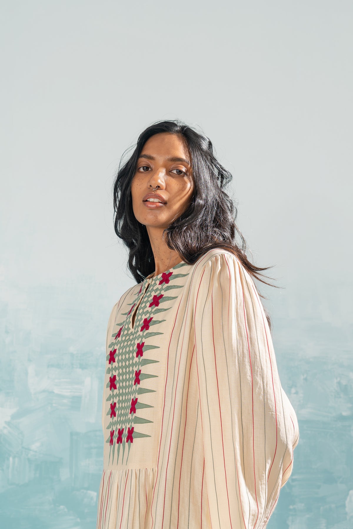 NILE YOKE GATHER APPLIQUE' DRESS