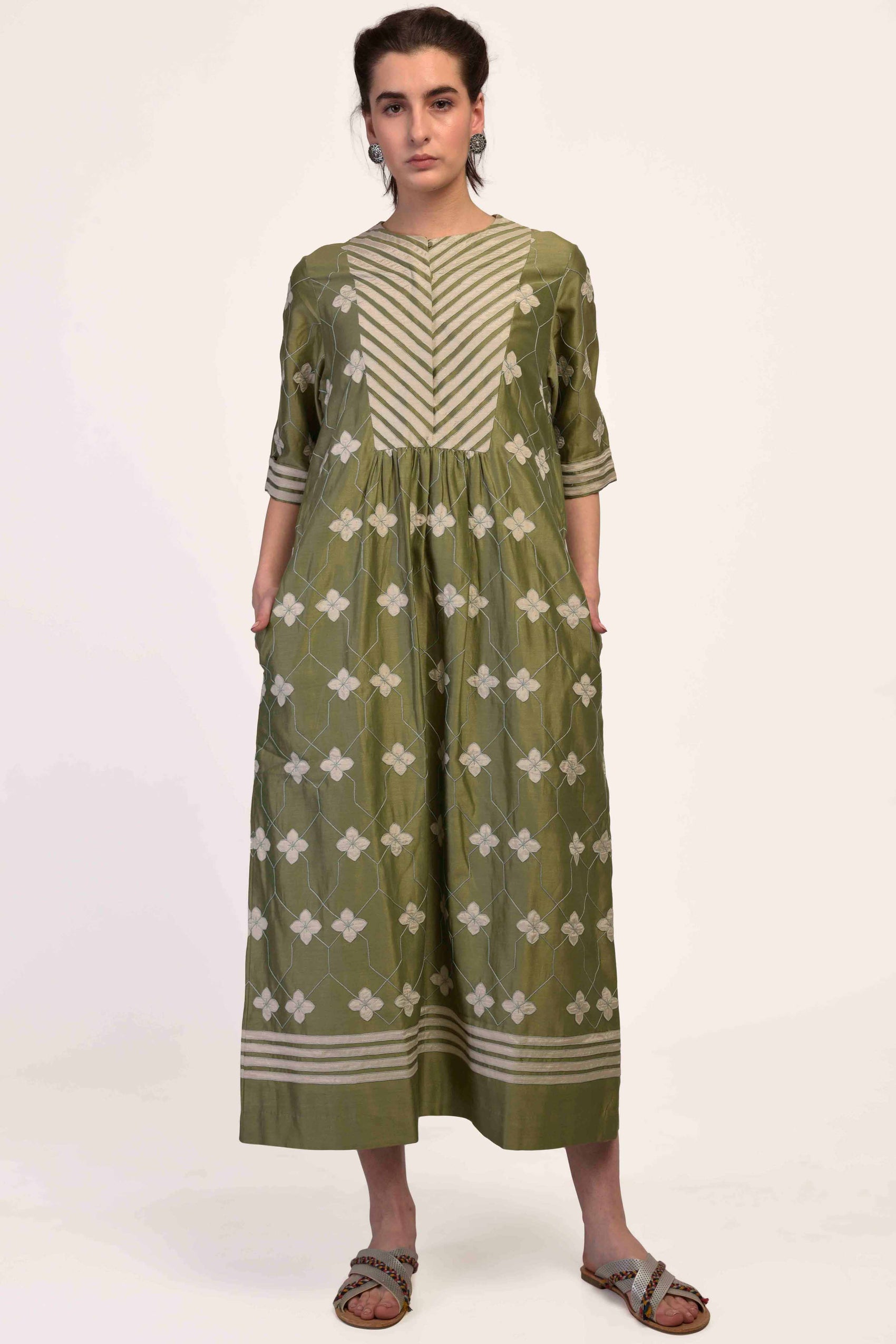 YOKE GATHER DRESS