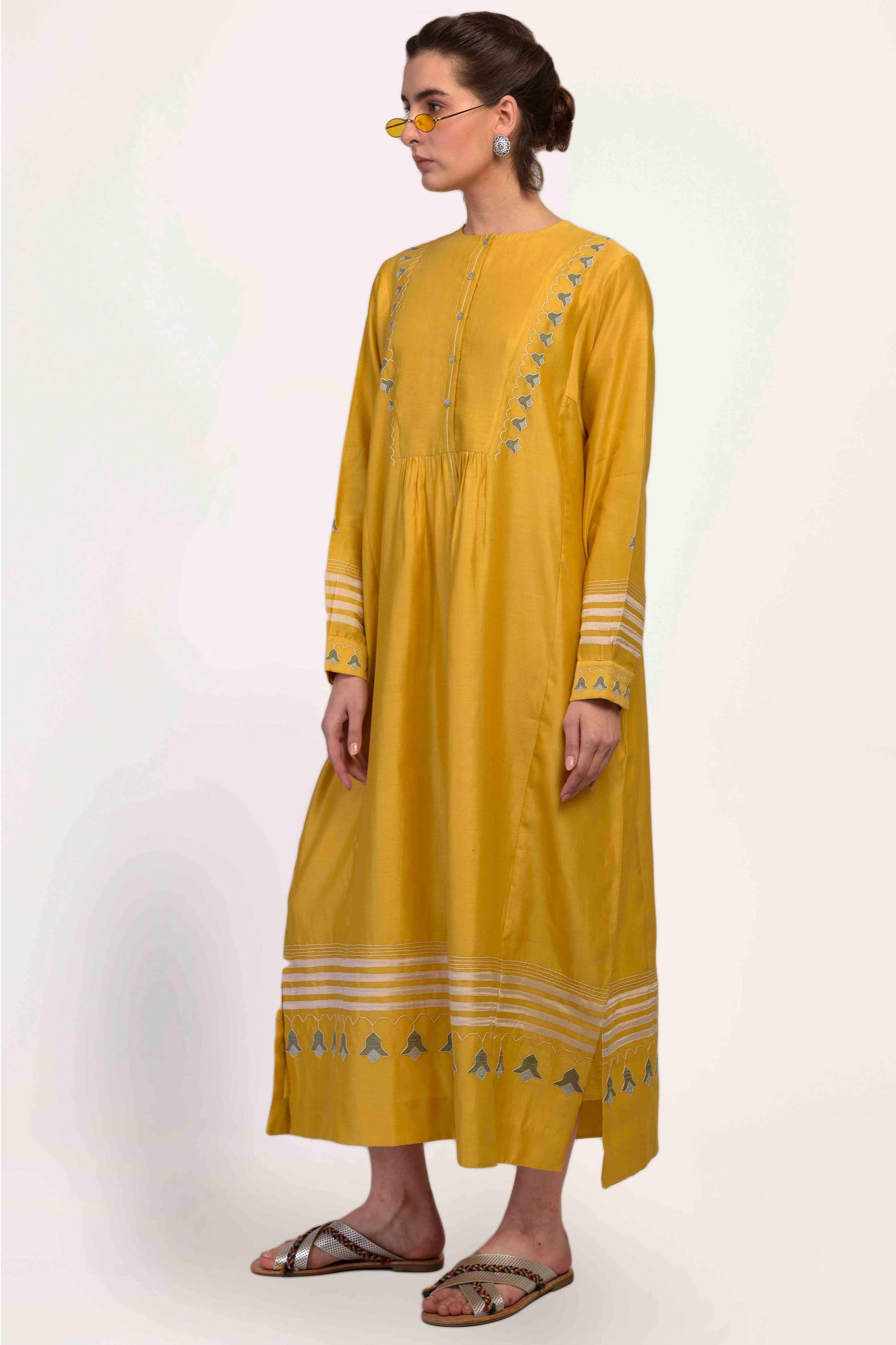 YOKE GATHER KAFTAN