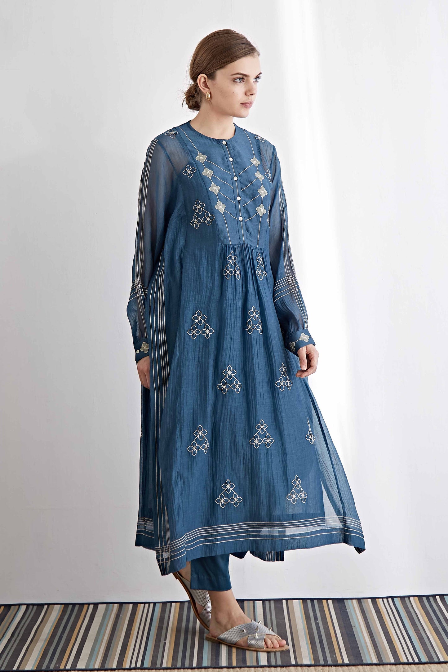 YOKE GATHER KAFTAN